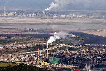 Alberta goes airborne to monitor oilsands greenhouse gas emissions