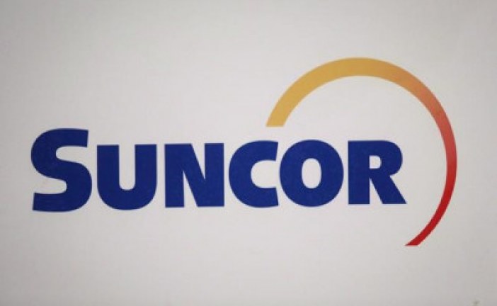 Worker killed, 2 injured, in truck crash at Suncor mine site