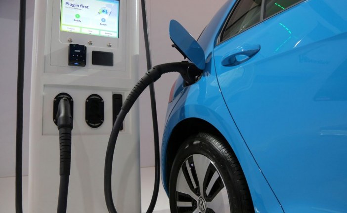 Canada comes second last in global ranking on electric vehicle ‘readiness’