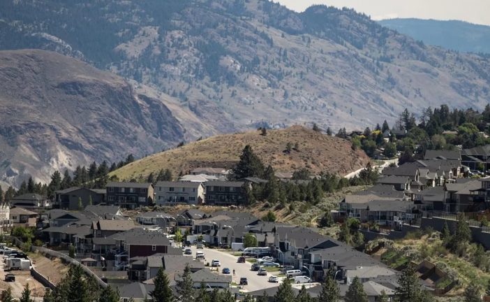 Group of city councillors in Kamloops, B.C., accuses mayor of ‘blatant untruths’